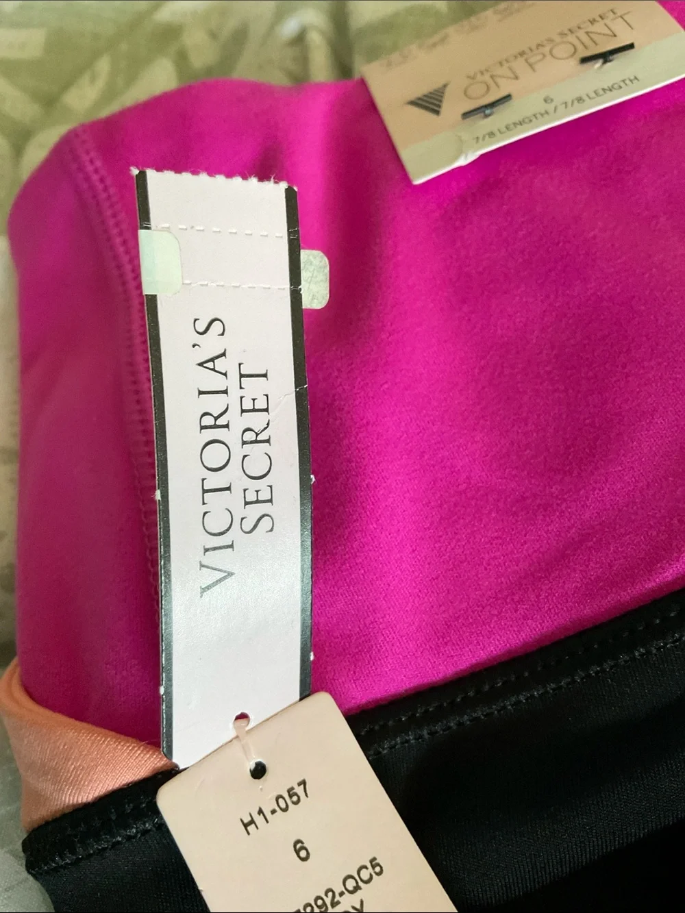 Victoria’s Secret leggings